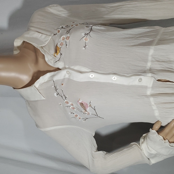 Hi-lo blouse - Picture 3 of 9